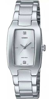 Damski prostokątny zegarek Casio srebrny w stylu art deco | LTP-1165PA-7C2EF