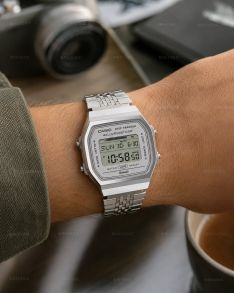 Casio Retro Digital Step Tracker Bluetooth 38mm