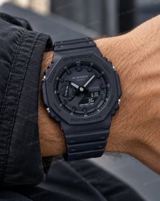 Zegarek Carbon Core G-Shock z całkowicie czarnym designem | GA-2100-1A1ER