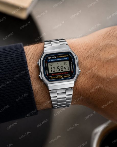 Retro stalowy zegarek cyfrowy Casio Classic | A168WA-1YES