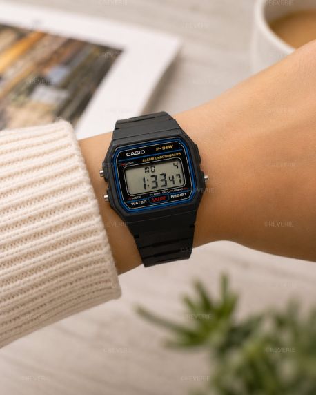 Klasyczny zegarek cyfrowy Casio F-91W z siedmioletnią baterią | F-91W