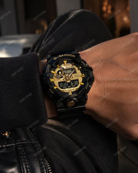 Czarny i złoty zegarek Ana-Digi G-Shock | GA-710GB-1AER